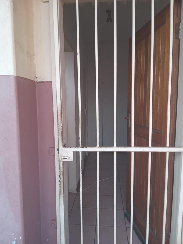 2 Bedroom Property for Sale in Kempton Park Central Gauteng