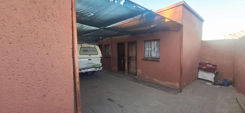 9 Bedroom Property for Sale in Tembisa Gauteng