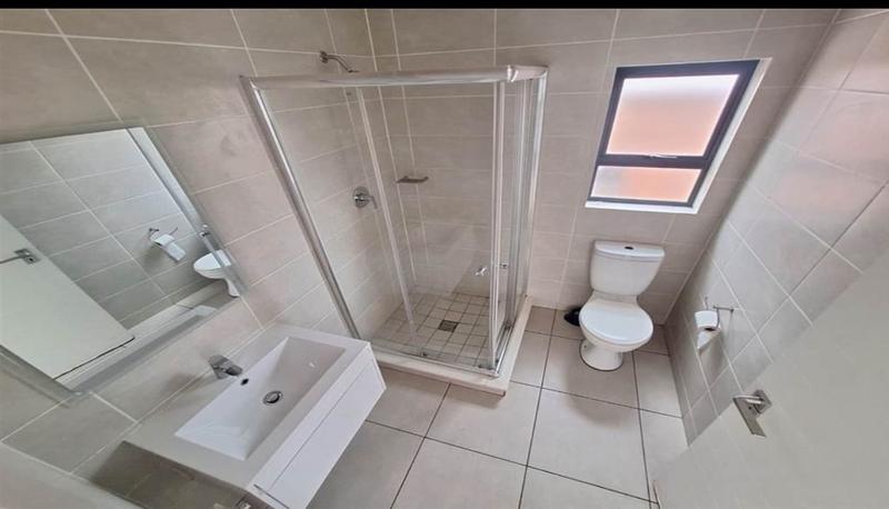 1 Bedroom Property for Sale in Linbro Park Gauteng