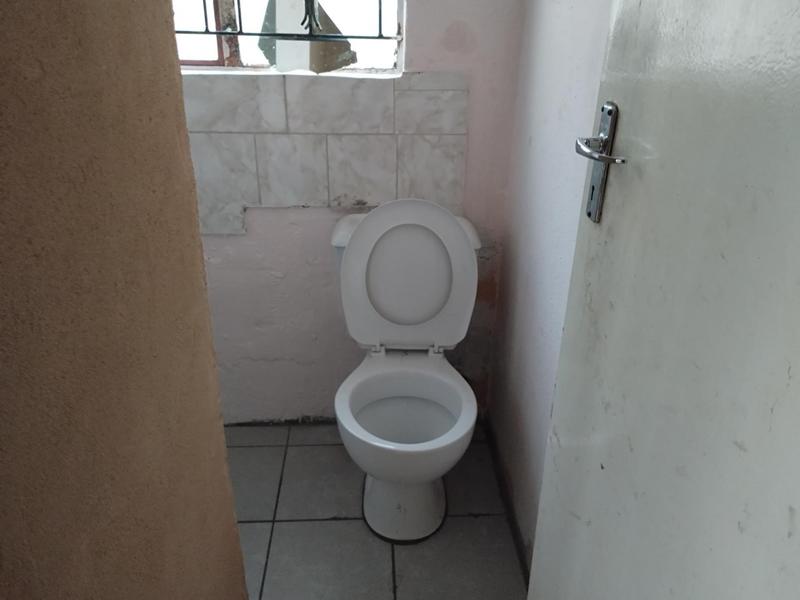 To Let 1 Bedroom Property for Rent in Ebony Park Gauteng