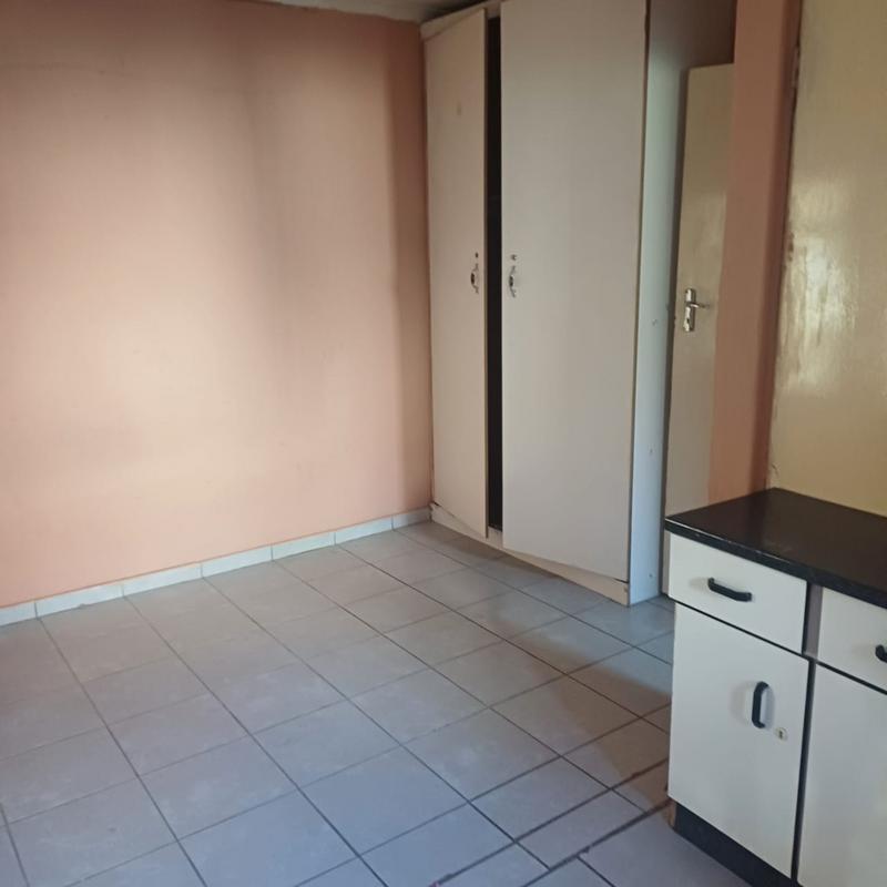 To Let 1 Bedroom Property for Rent in Ebony Park Gauteng