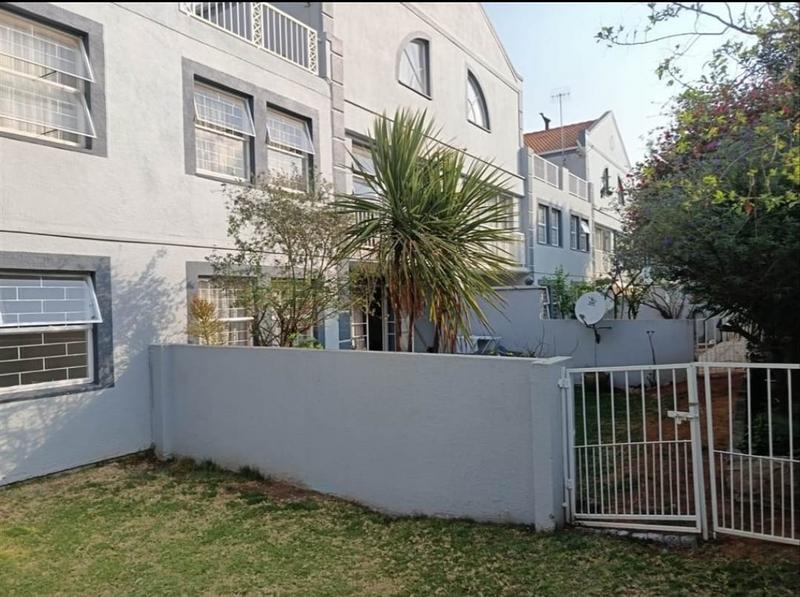 To Let 2 Bedroom Property for Rent in Morning Hill Gauteng