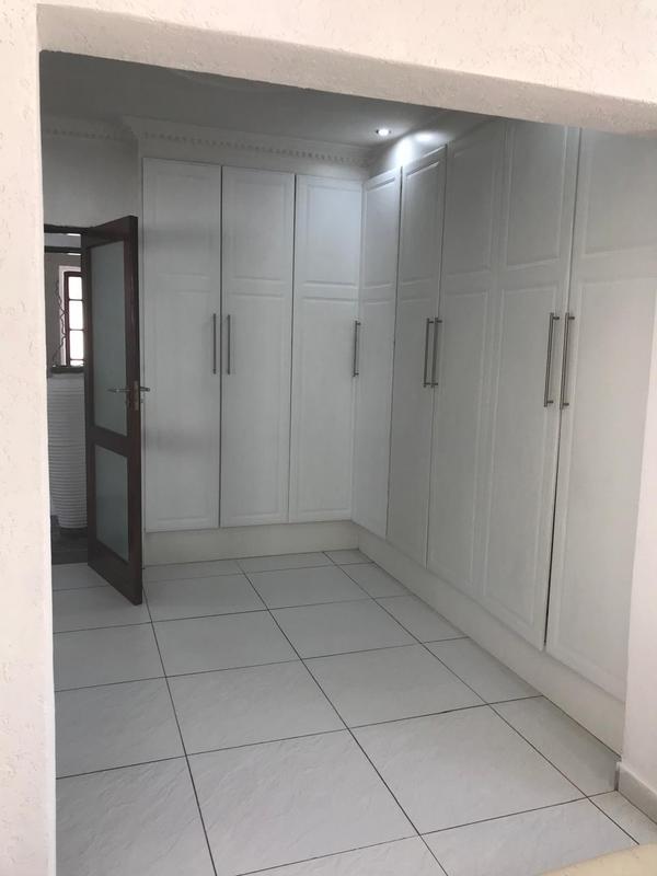 To Let 2 Bedroom Property for Rent in Midridge Park Gauteng