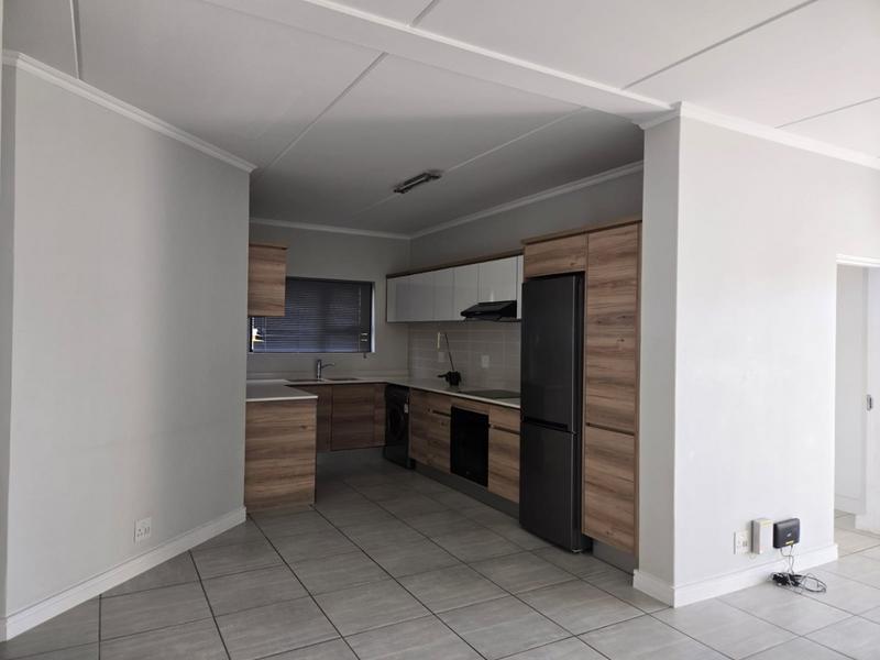 To Let 3 Bedroom Property for Rent in Waterfall Gauteng