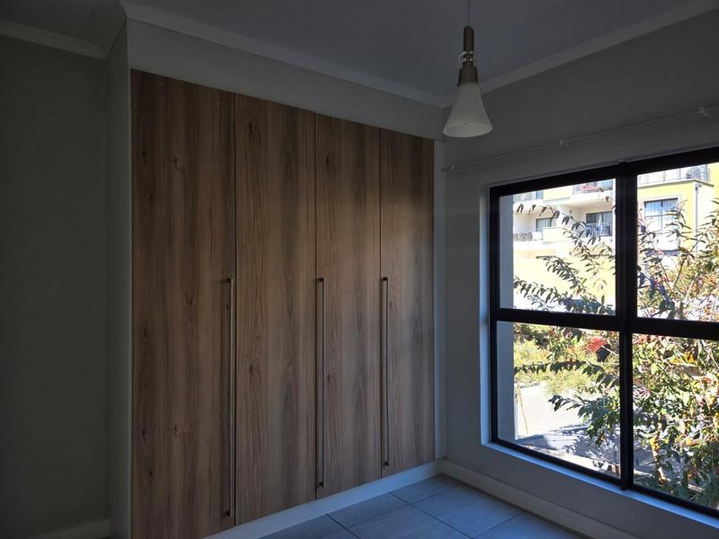 To Let 3 Bedroom Property for Rent in Waterfall Gauteng