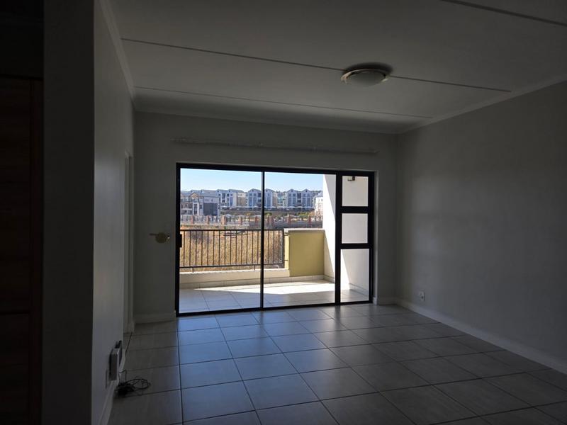 To Let 3 Bedroom Property for Rent in Waterfall Gauteng