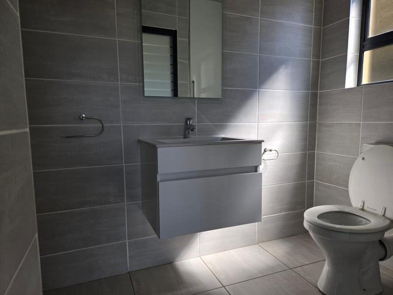 To Let 3 Bedroom Property for Rent in Waterfall Gauteng