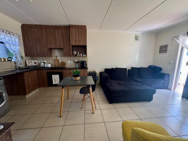 1 Bedroom Property for Sale in Barbeque Downs Gauteng
