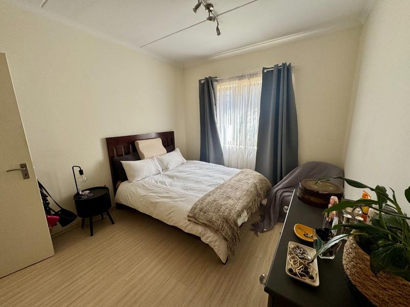 1 Bedroom Property for Sale in Barbeque Downs Gauteng