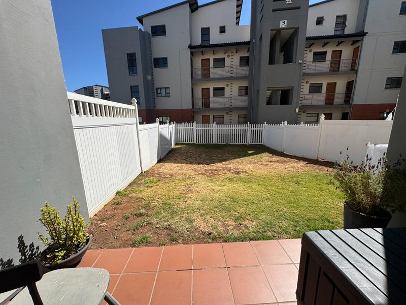 1 Bedroom Property for Sale in Barbeque Downs Gauteng