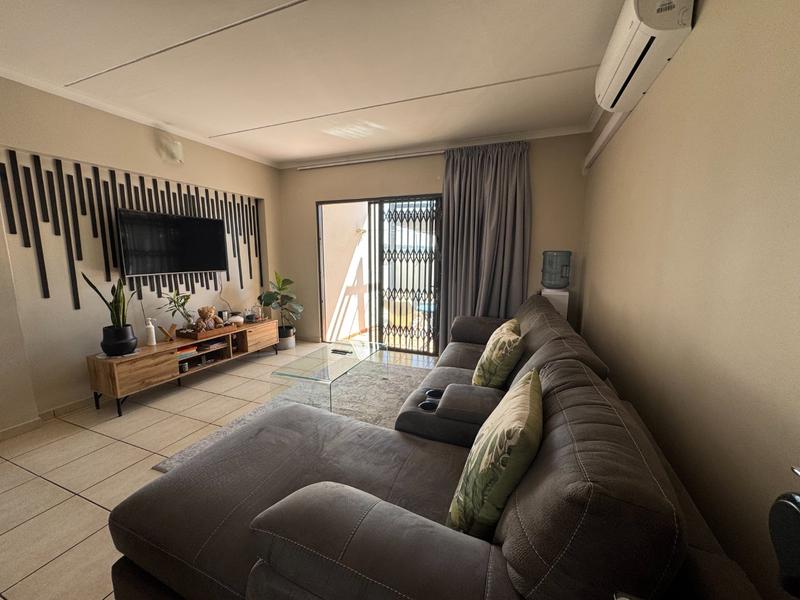 2 Bedroom Property for Sale in Barbeque Downs Gauteng