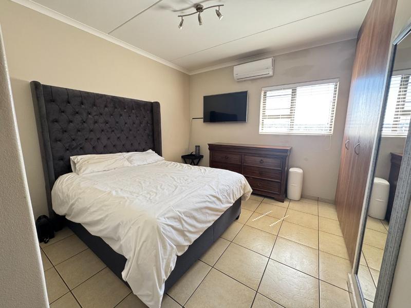 2 Bedroom Property for Sale in Barbeque Downs Gauteng