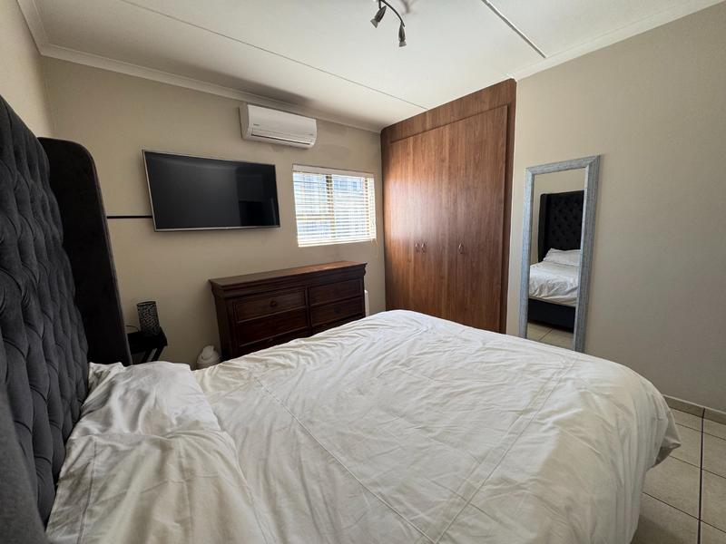 2 Bedroom Property for Sale in Barbeque Downs Gauteng