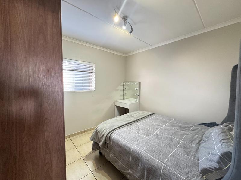 2 Bedroom Property for Sale in Barbeque Downs Gauteng