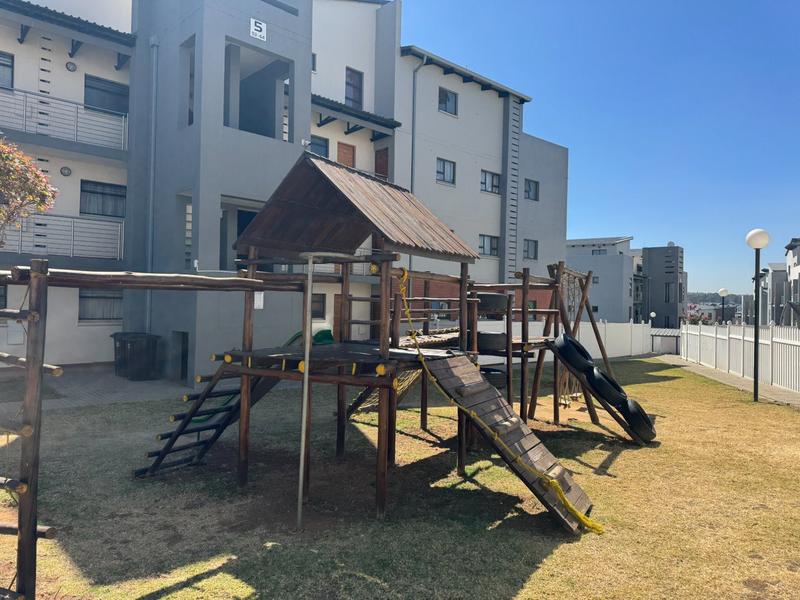 2 Bedroom Property for Sale in Barbeque Downs Gauteng
