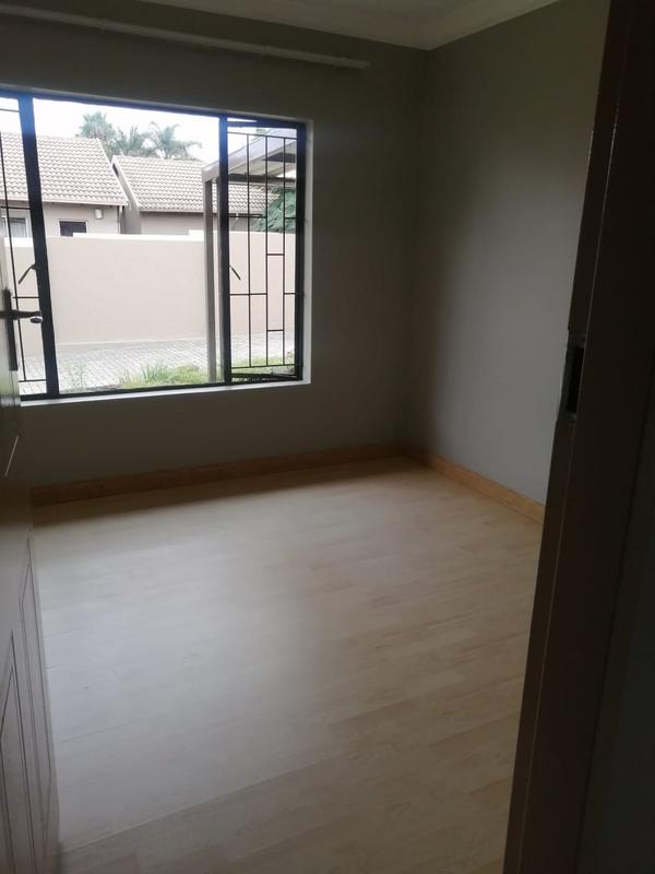 To Let 3 Bedroom Property for Rent in Thatchfield Gauteng