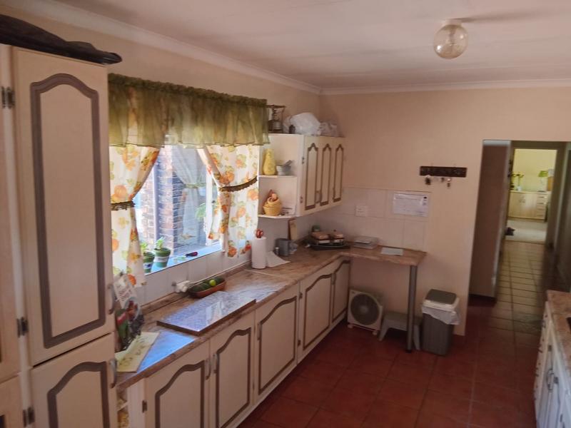 3 Bedroom Property for Sale in Rooihuiskraal Gauteng