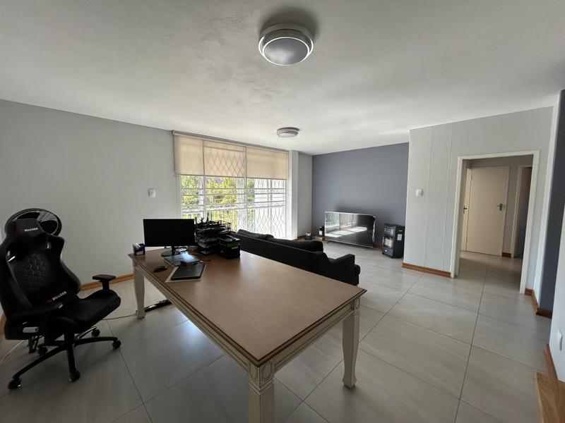 2 Bedroom Property for Sale in Zwartkop Gauteng