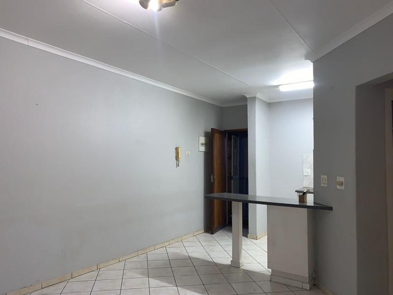 To Let 1 Bedroom Property for Rent in Boksburg North Gauteng