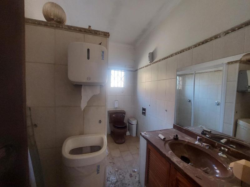 To Let 8 Bedroom Property for Rent in Raslouw A H Gauteng
