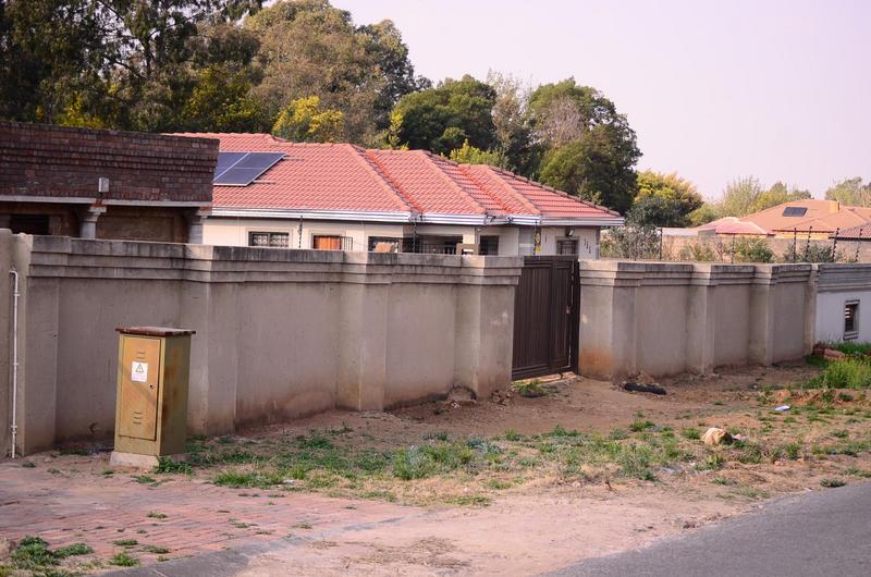 0 Bedroom Property for Sale in Unigray Gauteng