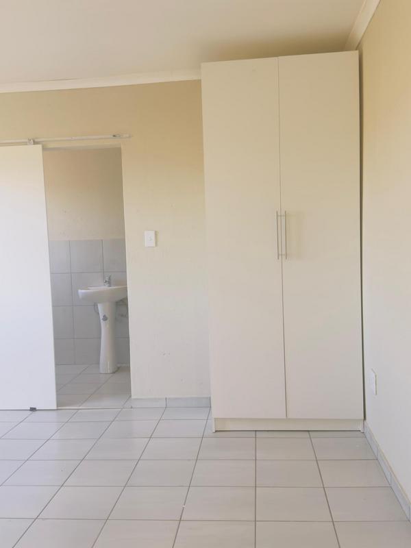 To Let 1 Bedroom Property for Rent in Villa Liza Gauteng