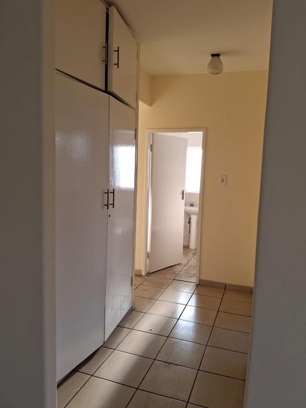To Let 2 Bedroom Property for Rent in Sunnyside Gauteng