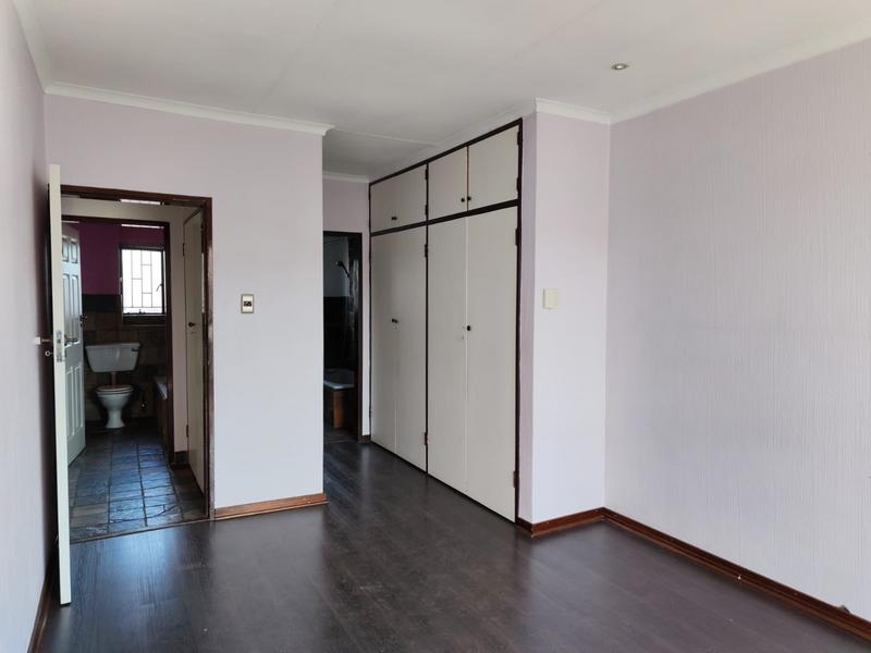 3 Bedroom Property for Sale in Elardus Park Gauteng