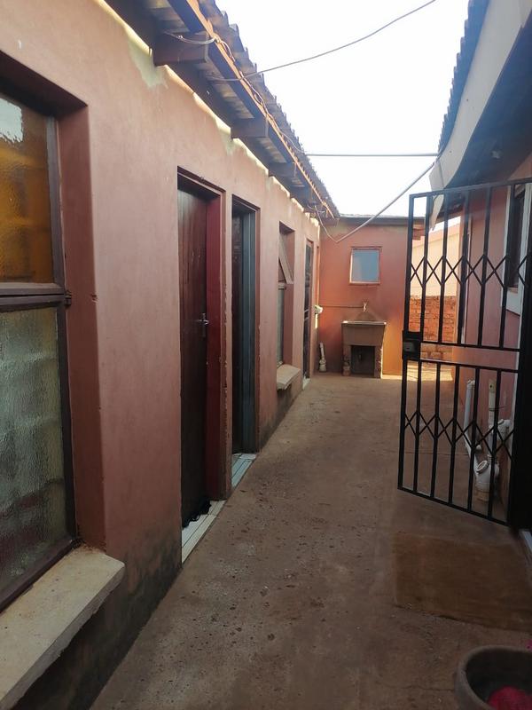 2 Bedroom Property for Sale in Eden Park Gauteng