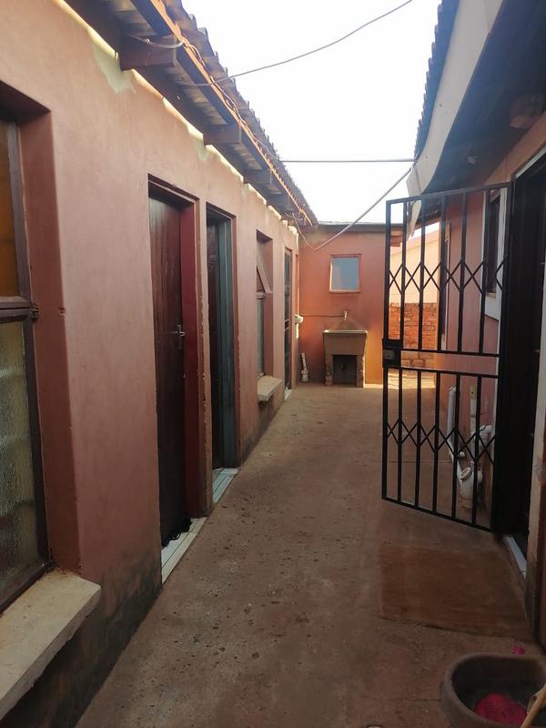 2 Bedroom Property for Sale in Eden Park Gauteng