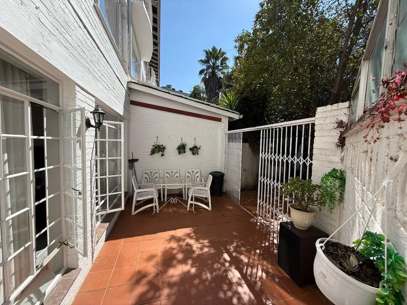 To Let 5 Bedroom Property for Rent in Sandown Gauteng