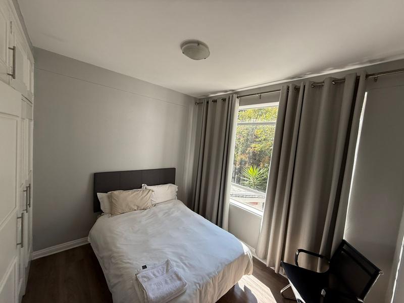 To Let 5 Bedroom Property for Rent in Sandown Gauteng