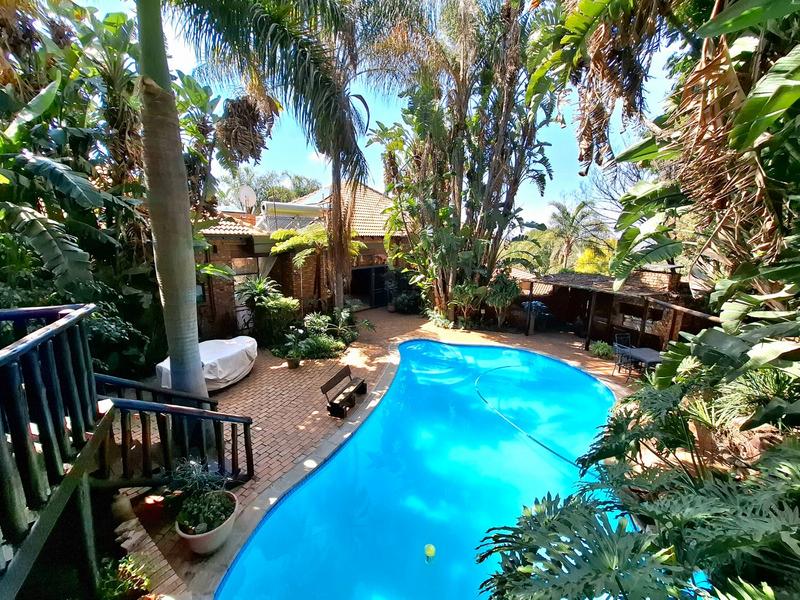 5 Bedroom Property for Sale in Waterkloof Glen Gauteng