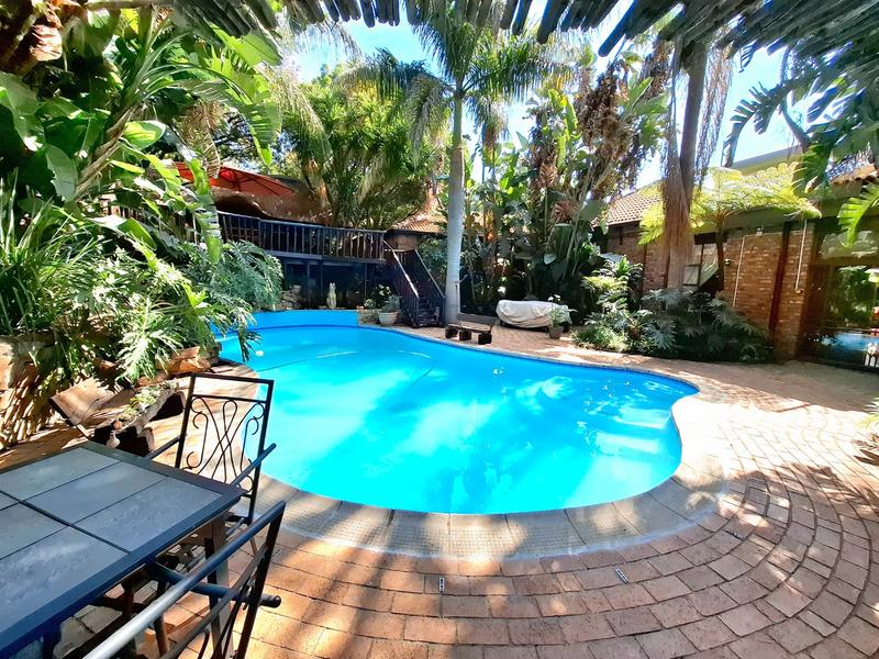 5 Bedroom Property for Sale in Waterkloof Glen Gauteng