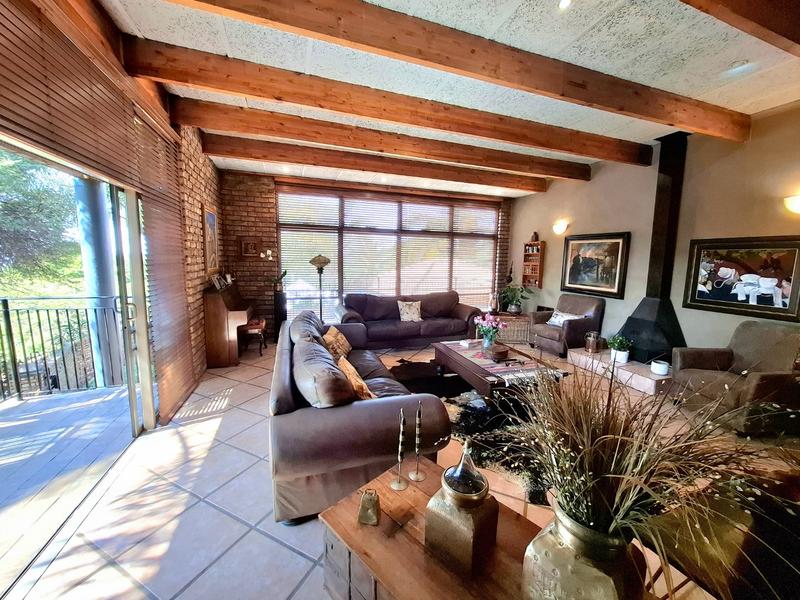 5 Bedroom Property for Sale in Waterkloof Glen Gauteng