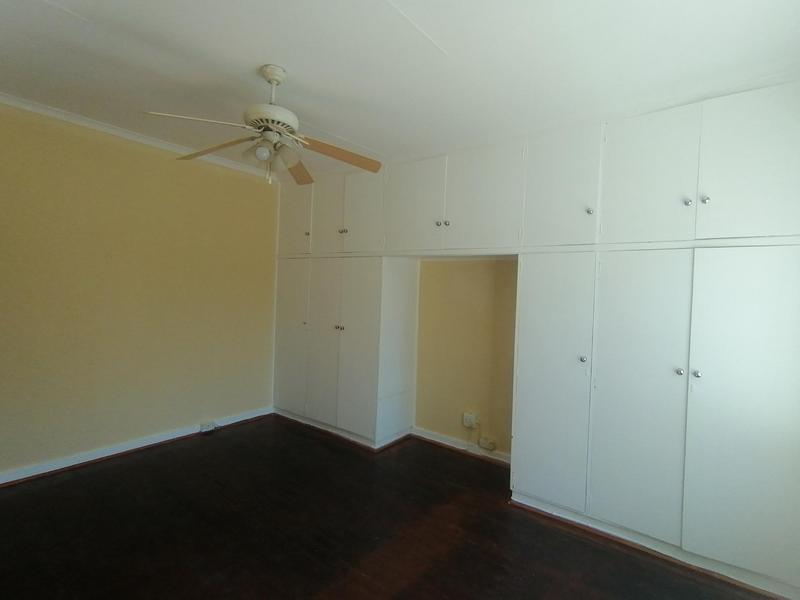 To Let 4 Bedroom Property for Rent in Florida Gauteng
