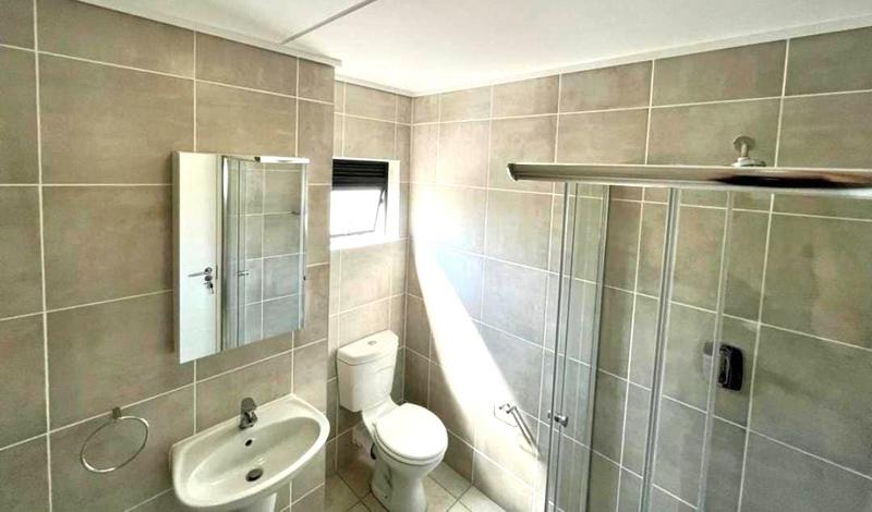 1 Bedroom Property for Sale in Linbro Park Gauteng