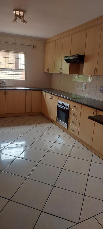 To Let 3 Bedroom Property for Rent in Eldoraigne Gauteng