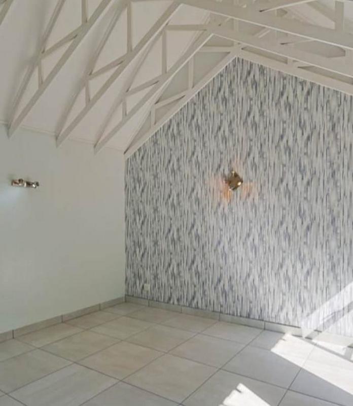 4 Bedroom Property for Sale in Olympus Country Estate Gauteng