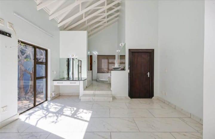 4 Bedroom Property for Sale in Olympus Country Estate Gauteng