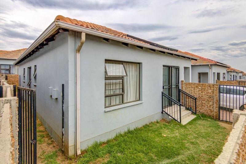 3 Bedroom Property for Sale in Parkrand Gauteng