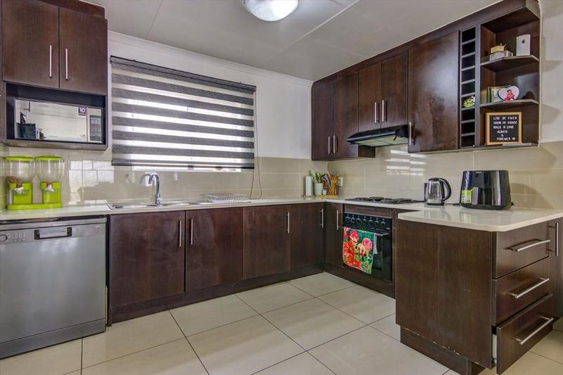 3 Bedroom Property for Sale in Parkrand Gauteng