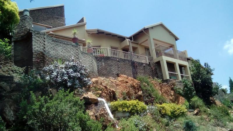 3 Bedroom Property for Sale in Kenmare Gauteng