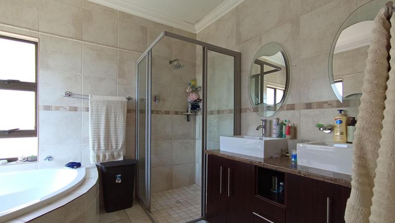 4 Bedroom Property for Sale in Ruimsig Gauteng