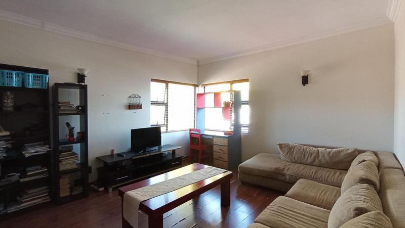 4 Bedroom Property for Sale in Ruimsig Gauteng