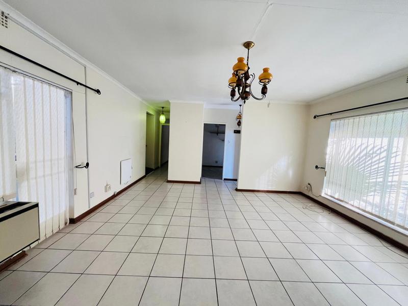 4 Bedroom Property for Sale in South Crest Gauteng
