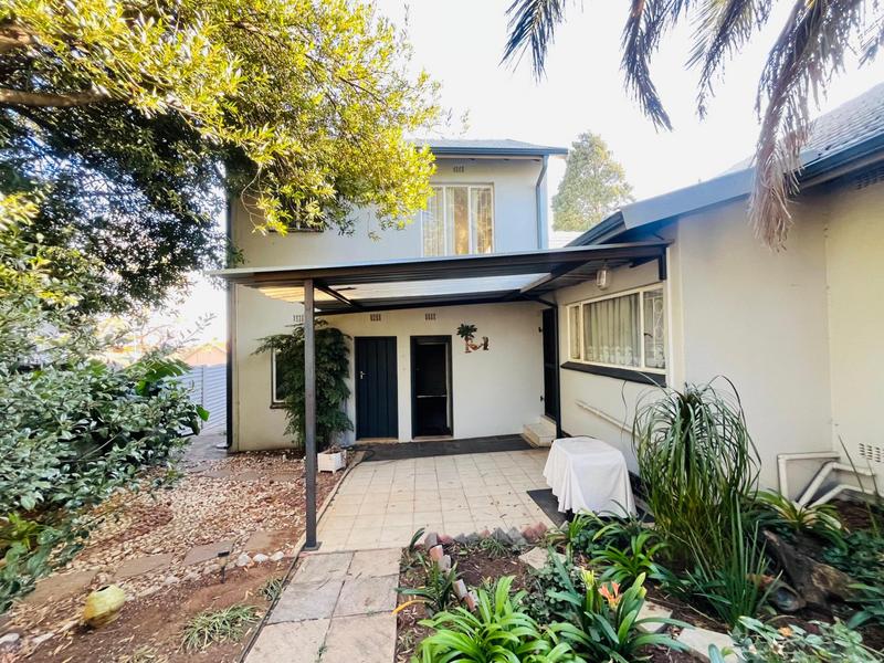 4 Bedroom Property for Sale in South Crest Gauteng
