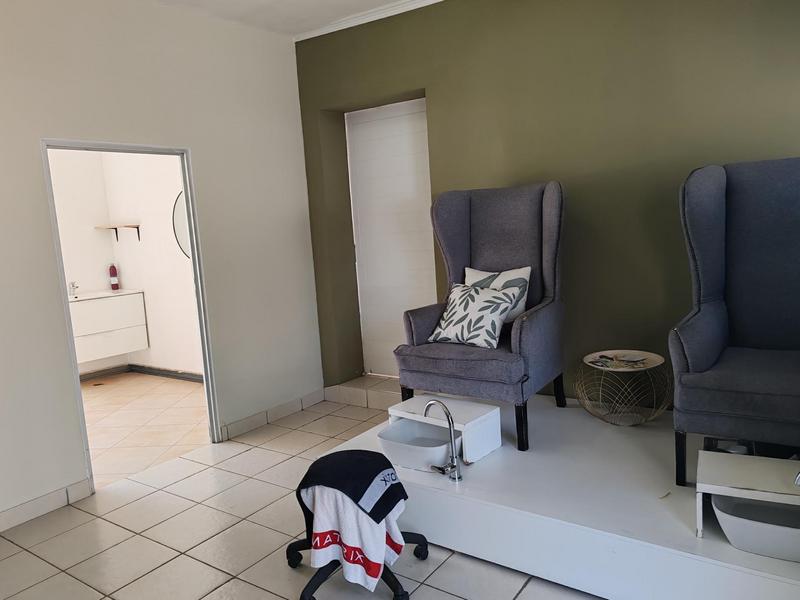 To Let commercial Property for Rent in Bedfordview Gauteng