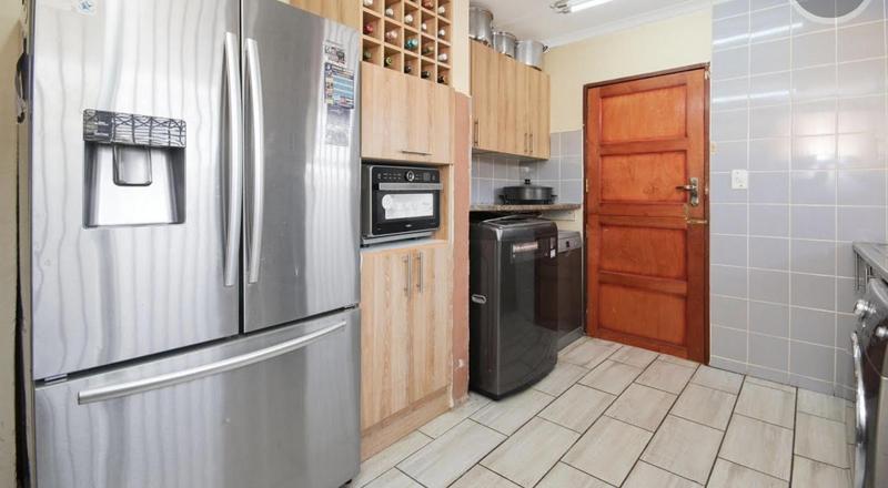 3 Bedroom Property for Sale in Olievenhoutbosch Gauteng