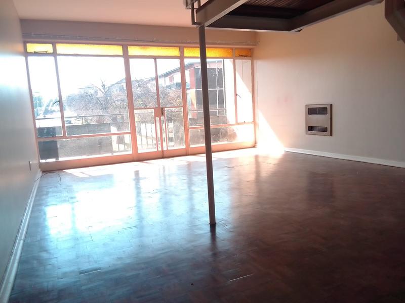 To Let 2 Bedroom Property for Rent in Florida Gauteng